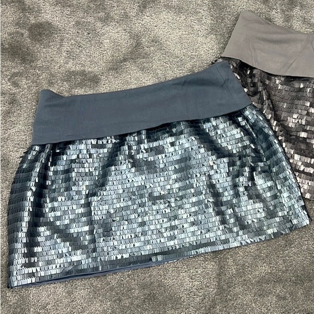 Bebe sequins mini skirt